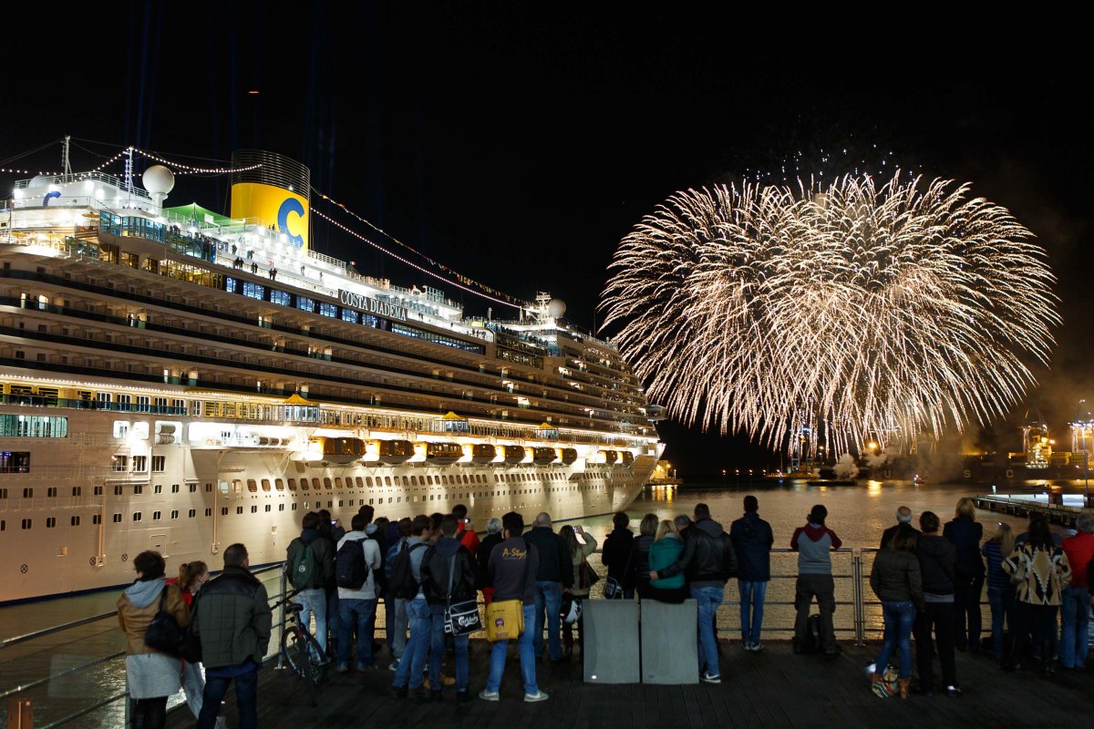 Costa Diadema - feu d'artifice - Baptême - 2014-11-07