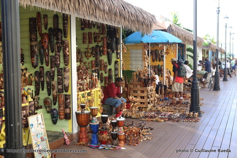 Nassau - Straw market