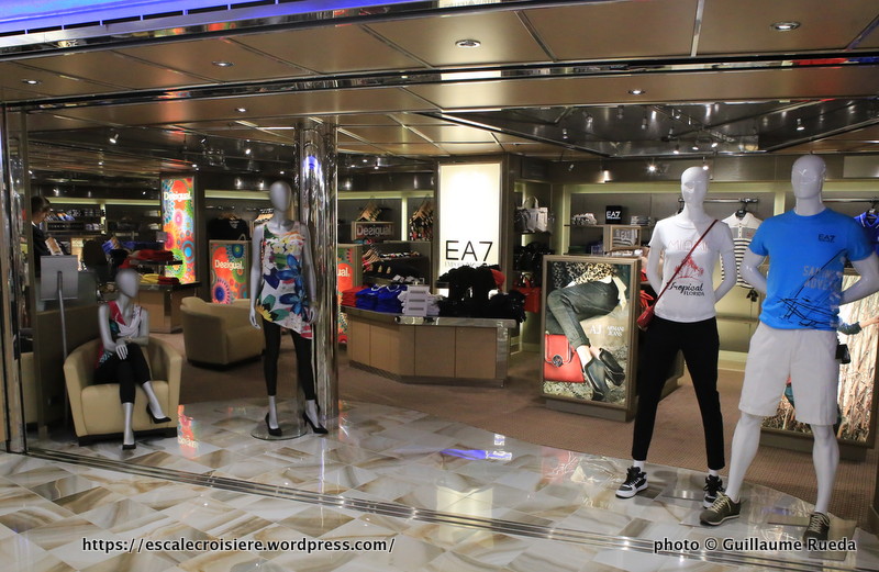 Costa Diadema - Boutiques Galleria shops