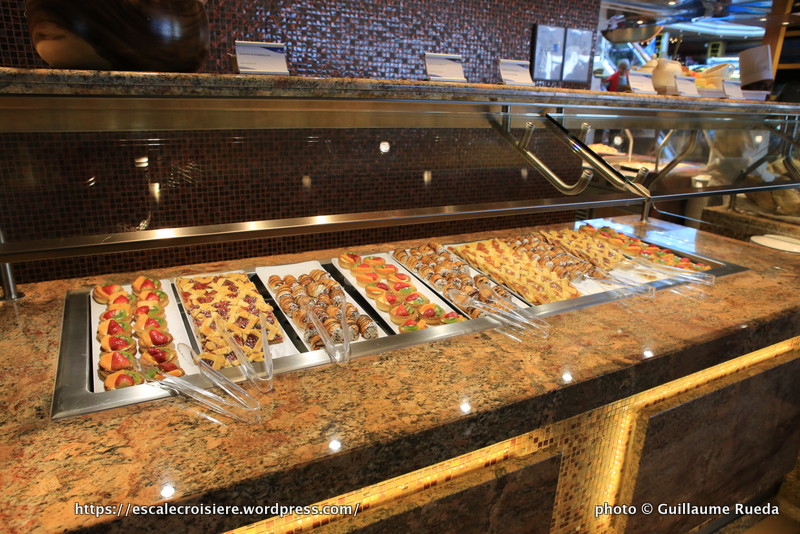Costa Diadema - Restaurant buffet Corona Blu
