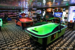 Costa Diadema - Salle de jeux vidéos (2)