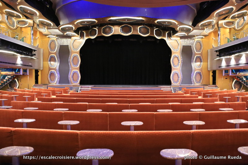Costa Diadema - Theatre Emerald