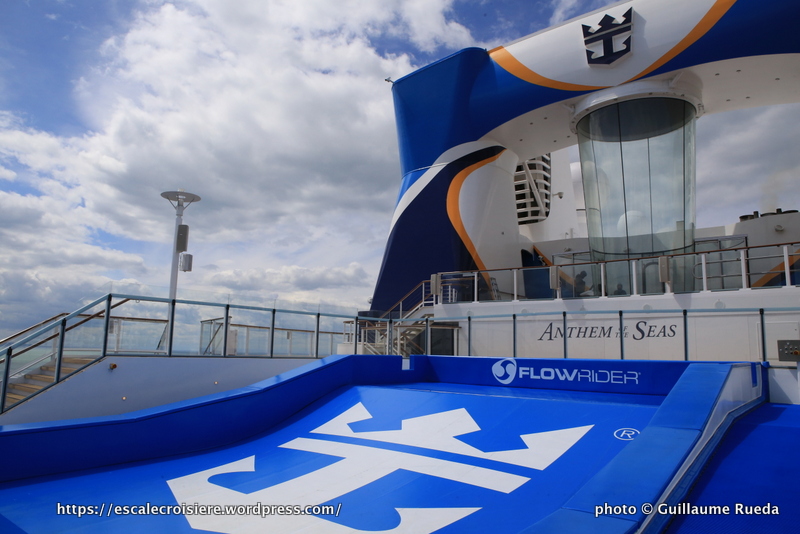 Anthem of the Seas - Simulateur de surf - Flowrider