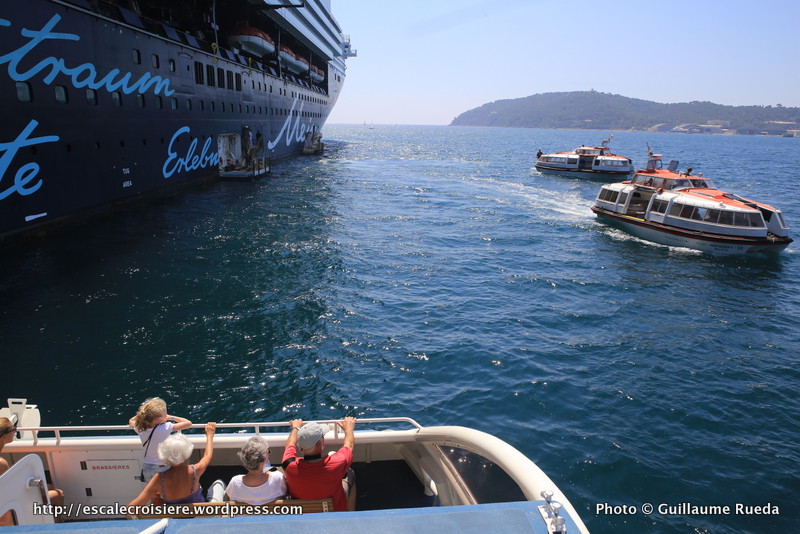 Mein Schiff 2 - Toulon - débarquement des passagers