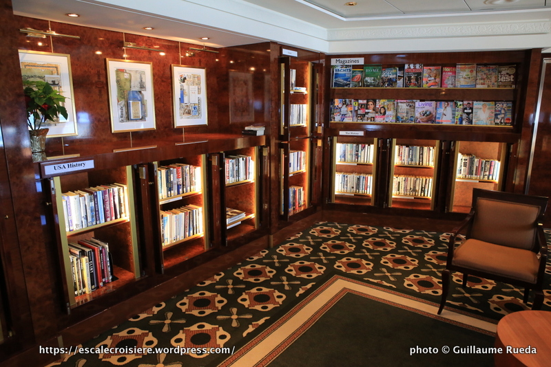 Queen Mary 2 - Bibliothèque