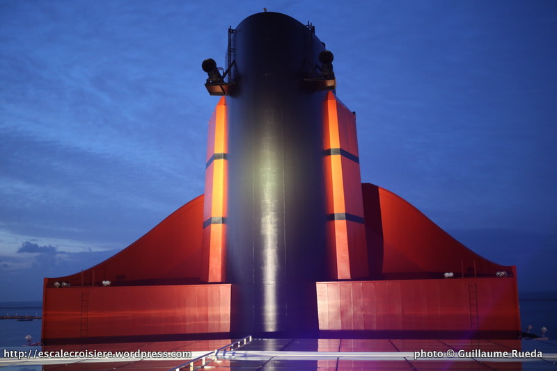 Queen Mary 2 - Cheminée