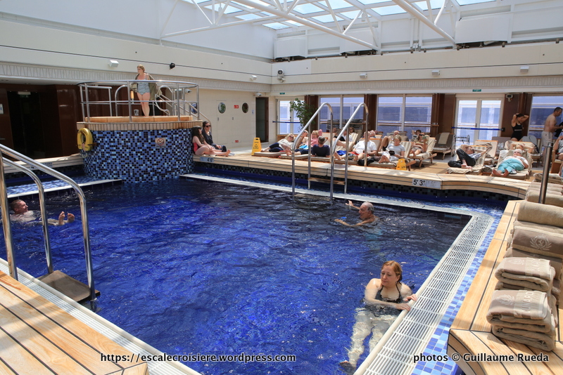 Queen Mary 2 - Piscine intérieure - Pavilion pool