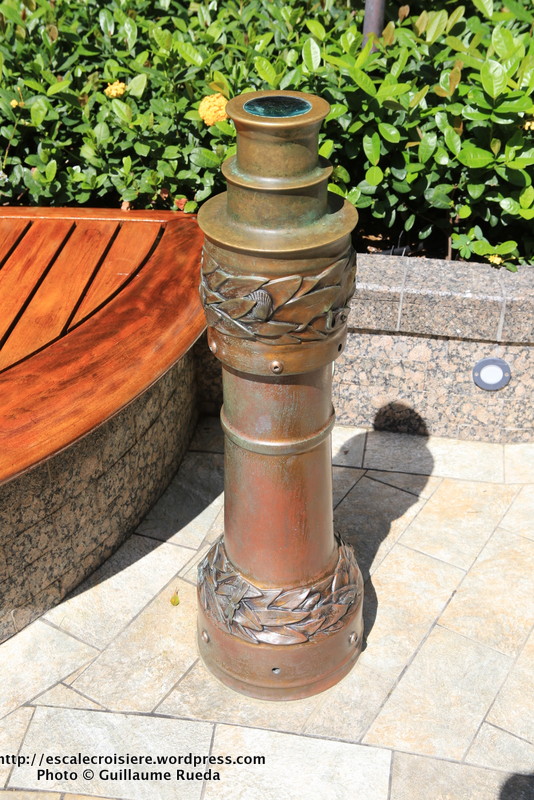 Allure of the Seas - Central Park - Small Wonders