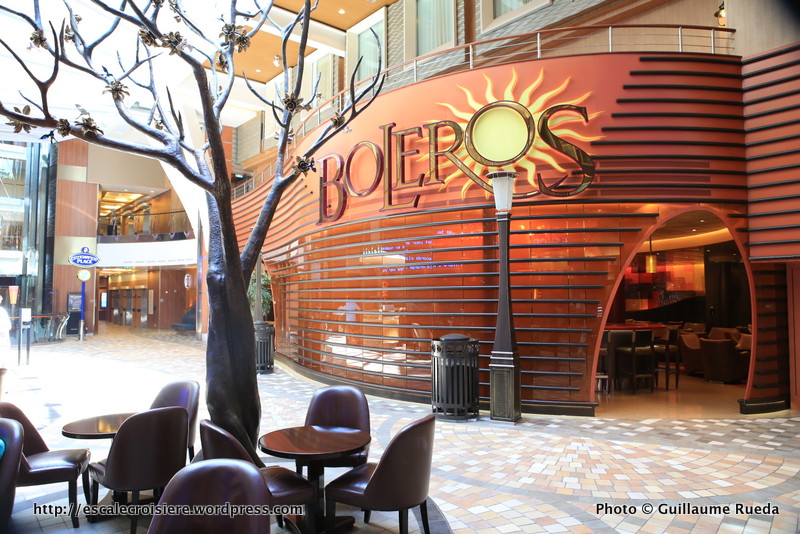 Allure of the Seas - Royal Promenade - Boleros