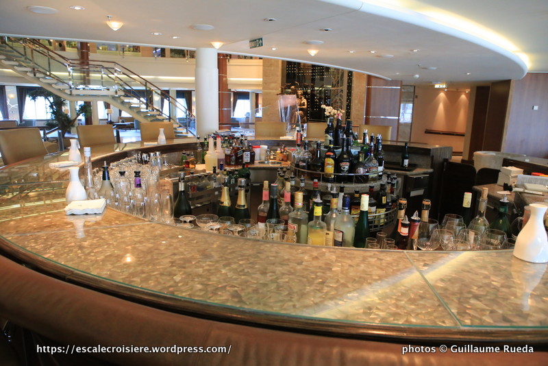 Crsytal Serenity - Crystal Cove