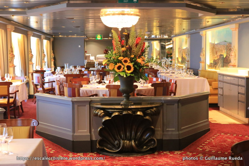 Crystal Serenity - Prego restaurant