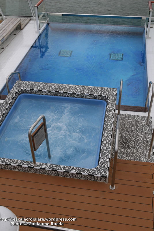 Viking Star - Aquavit Terrace - Infinity Pool - Piscine à débordement