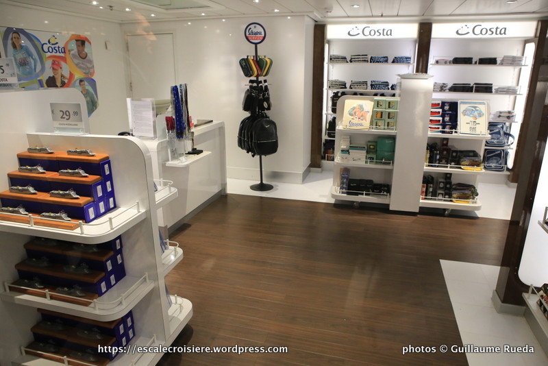 Costa neoRomantica - Boutiques