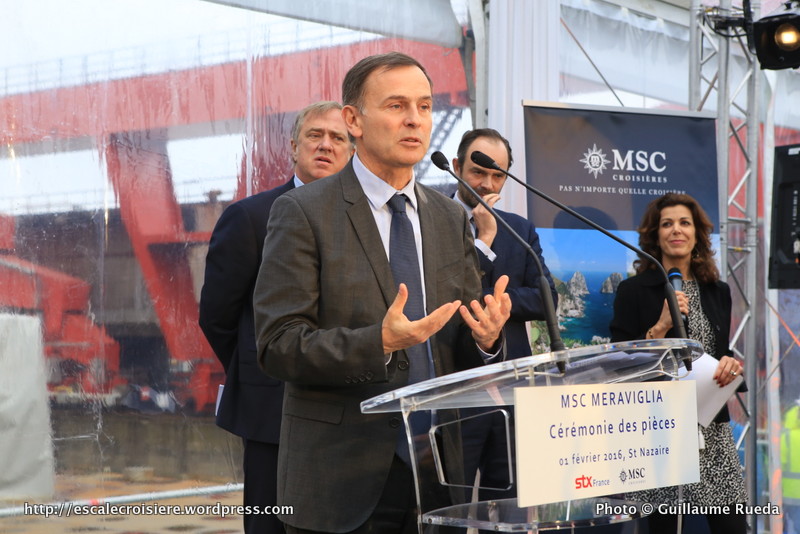 2016-02-01 MSC Meraviglia - Saint Nazaire - pièce et signature de contrat - Laurent Castaing