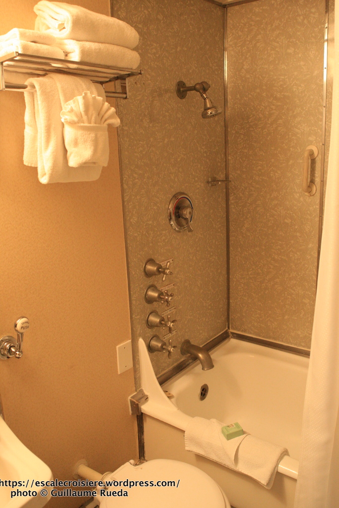 Queen Mary - Cabine 136 - Pont M