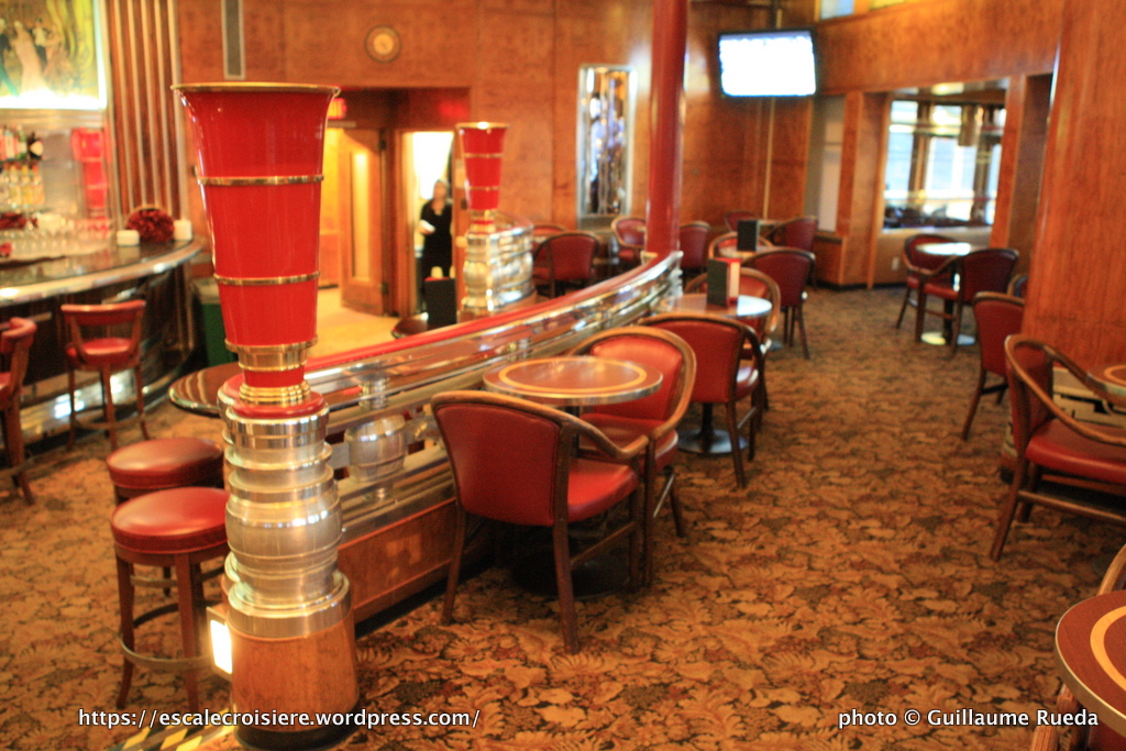 Queen Mary - Observation Bar