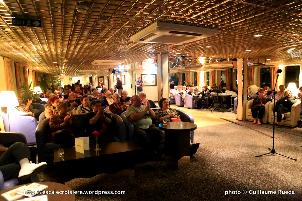 Belle de l'Adriatique - Salon bar pont 3