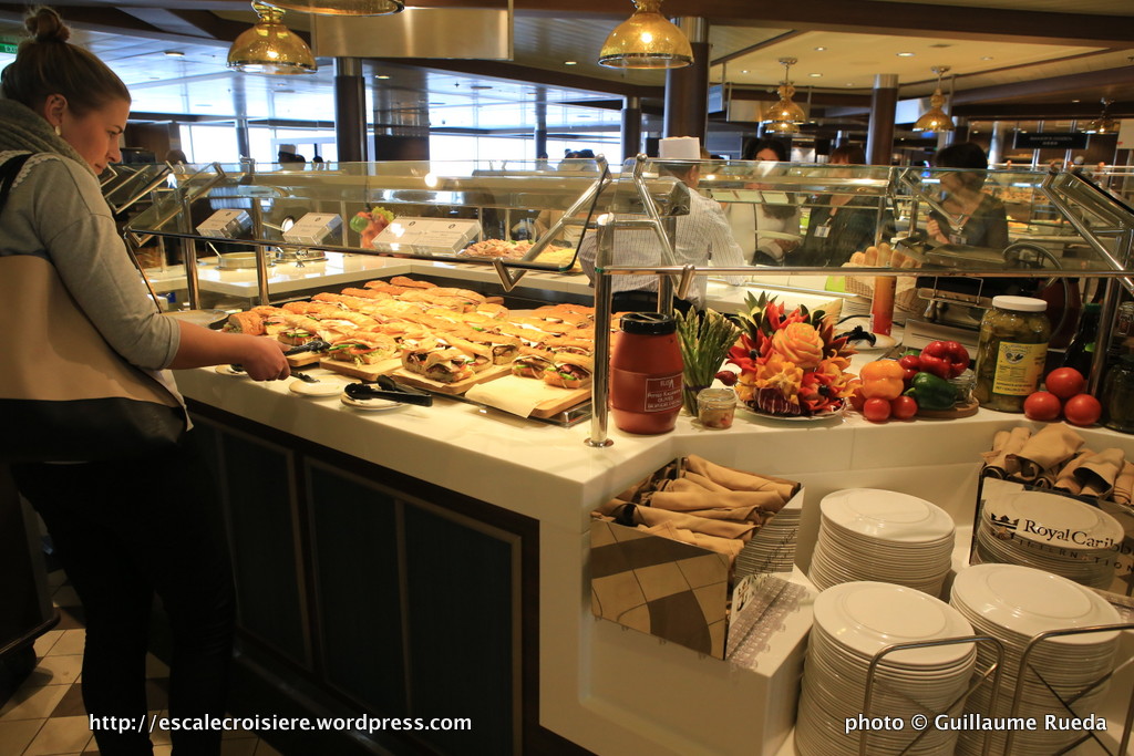 Ovation of the Seas - Windjammer Marketplace