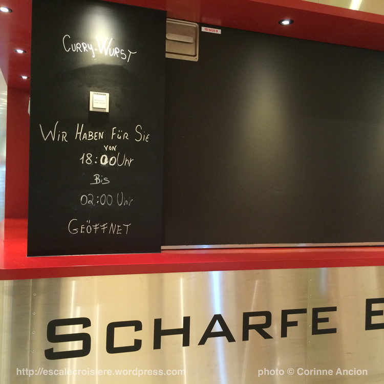 AIDAprima - Scharfe Ecke