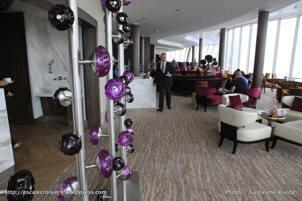 Harmony of the Seas - Coastal Kitchen et Suite lounge