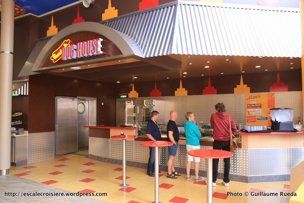 Harmony of the Seas - Dog House