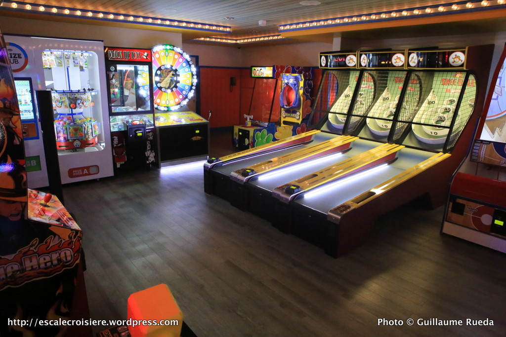 Harmony of the Seas Salle de jeux d'arcades - Boardwalk