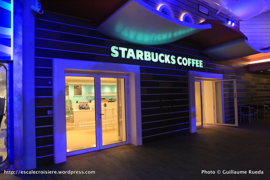 Harmony of the Seas - Starbuck Coffee - Boardwalk