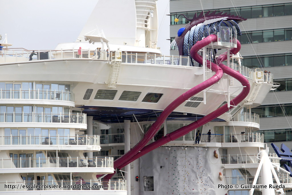 Harmony of the Seas - The Ultimate Abyss