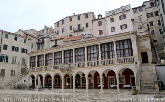 Sibenik - ancien hôtel de ville Gradska vijecnica - milieu du XVIe siècle - Croatie
