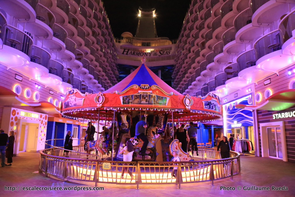 Harmony of the Seas by night - Boardwalk - Carrousel