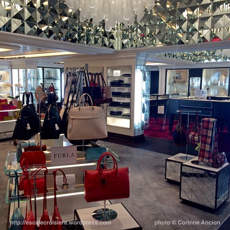 Seven Seas Explorer- Boutiques