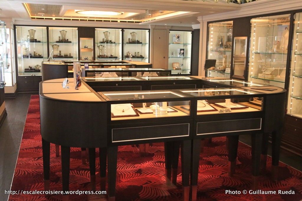 Seven Seas Explorer- Boutiques