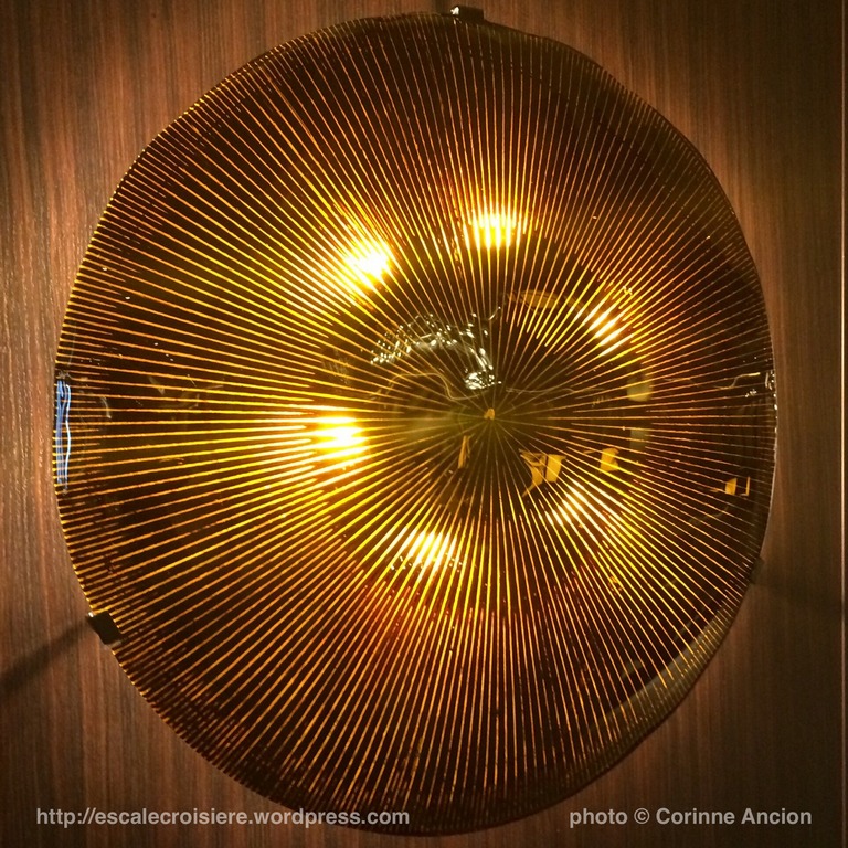 Seven Seas Explorer - Bureau information et des excursions