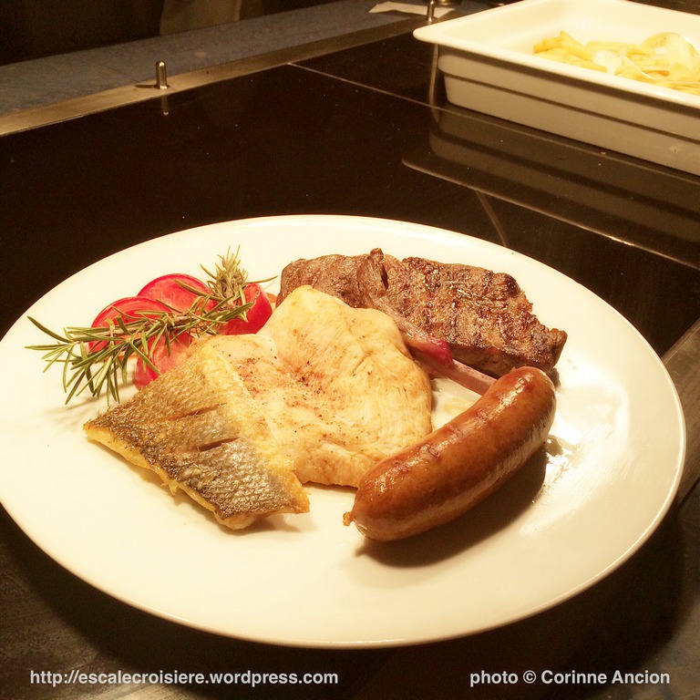 Seven Seas Explorer - La Veranda