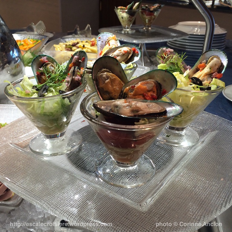 Seven Seas Explorer - La Veranda