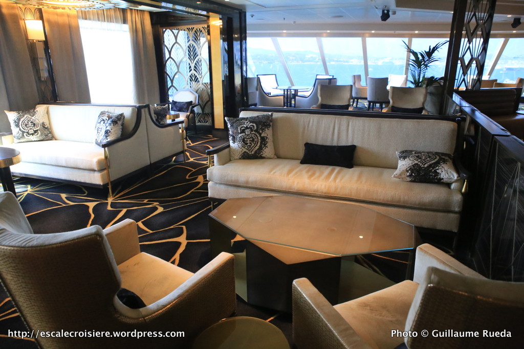 Seven Seas Explorer - Observation Lounge