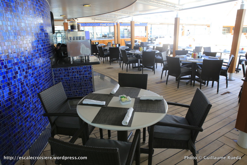 Seven Seas Navigator - Pool Grill