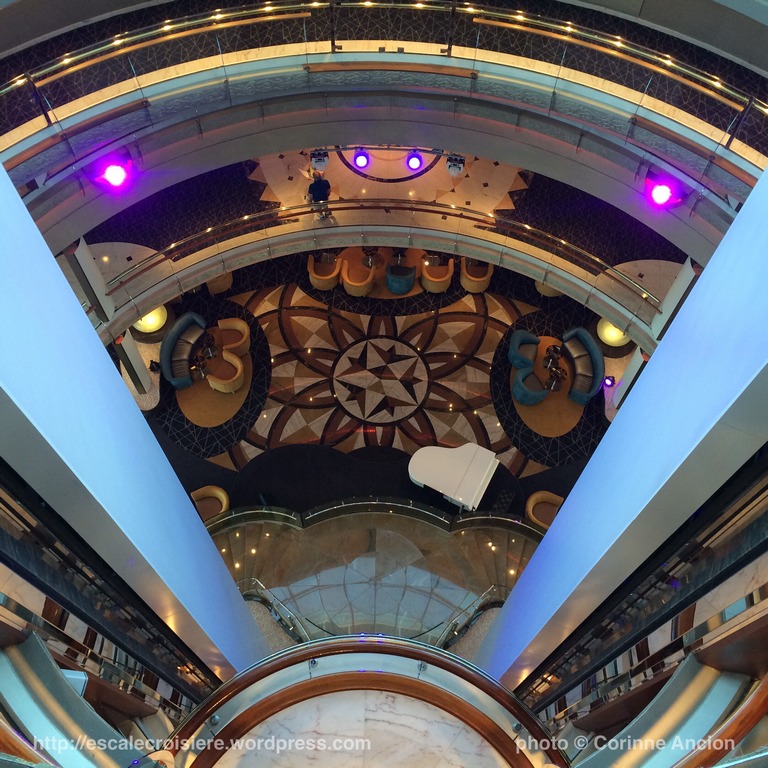 TUI Discovery - Atrium