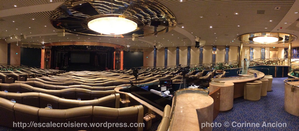 TUI Discovery - Broadway Show Lounge Théâtre