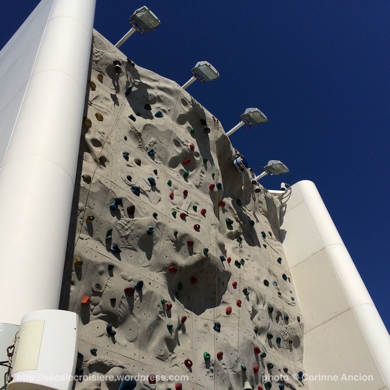 TUI Discovery - Mur d'escalade