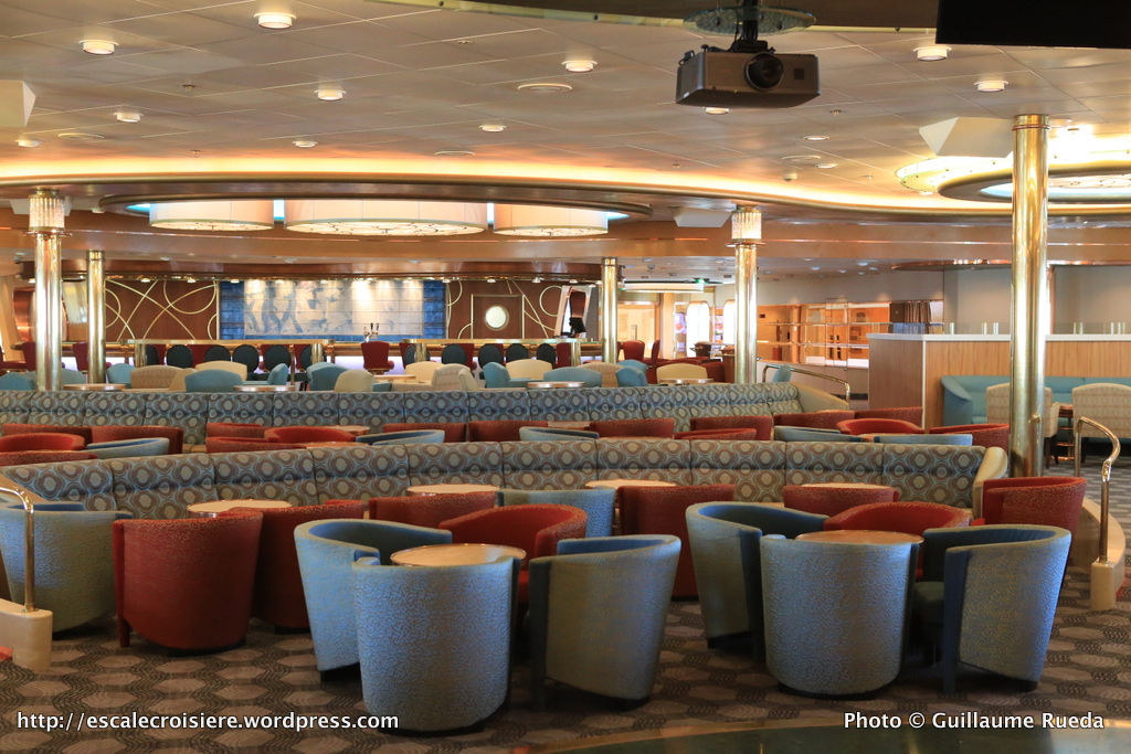 TUI Discovery - Venue - Salon bar