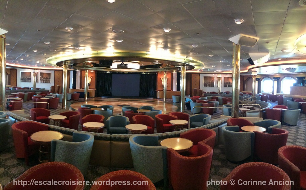 TUI Discovery - Venue - Salon bar