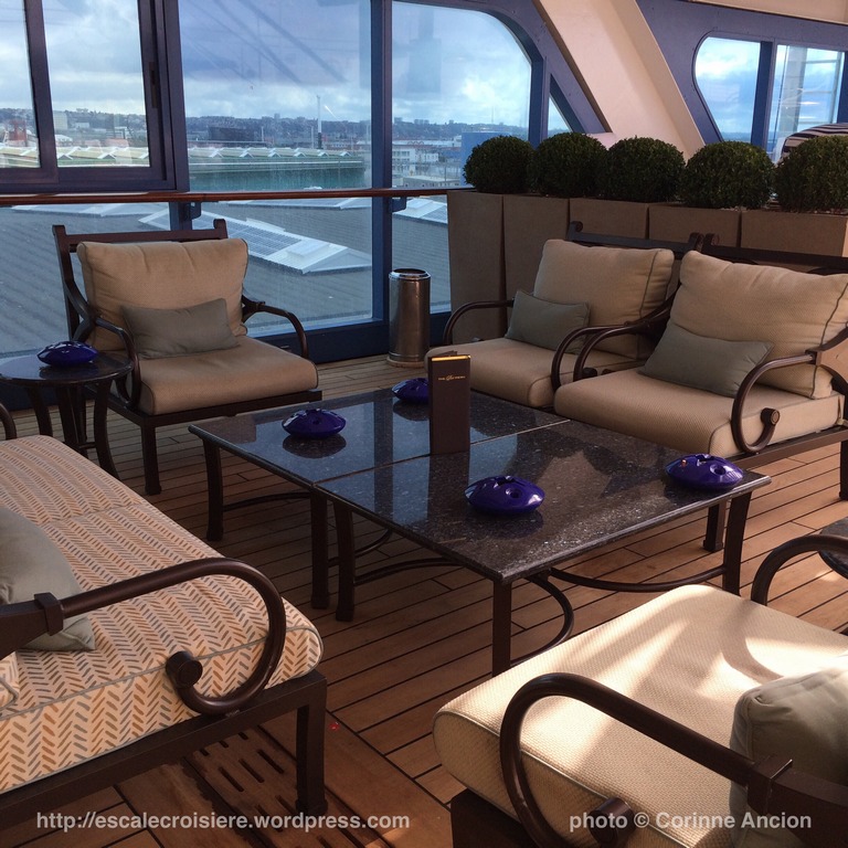 Sirena - Oceania - piscine et jacuzzis - espace fumeur