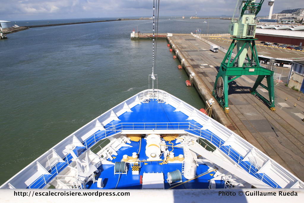 Sirena - Oceania - Proue