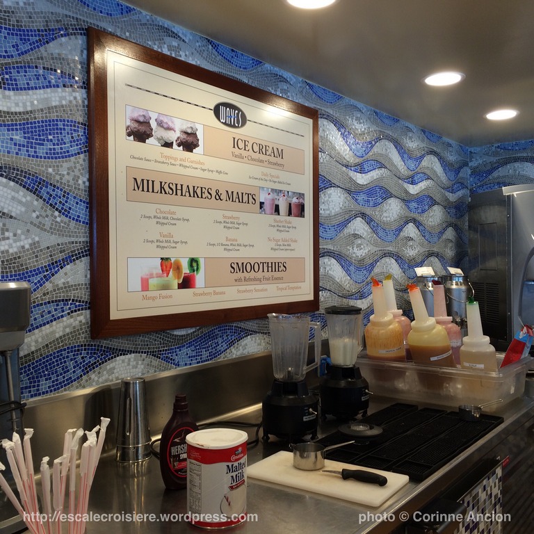 Sirena - Oceania - Restaurant Waves grill