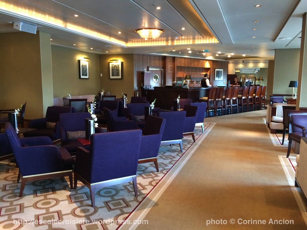 Queen Mary 2 - Grills Lounge 2016