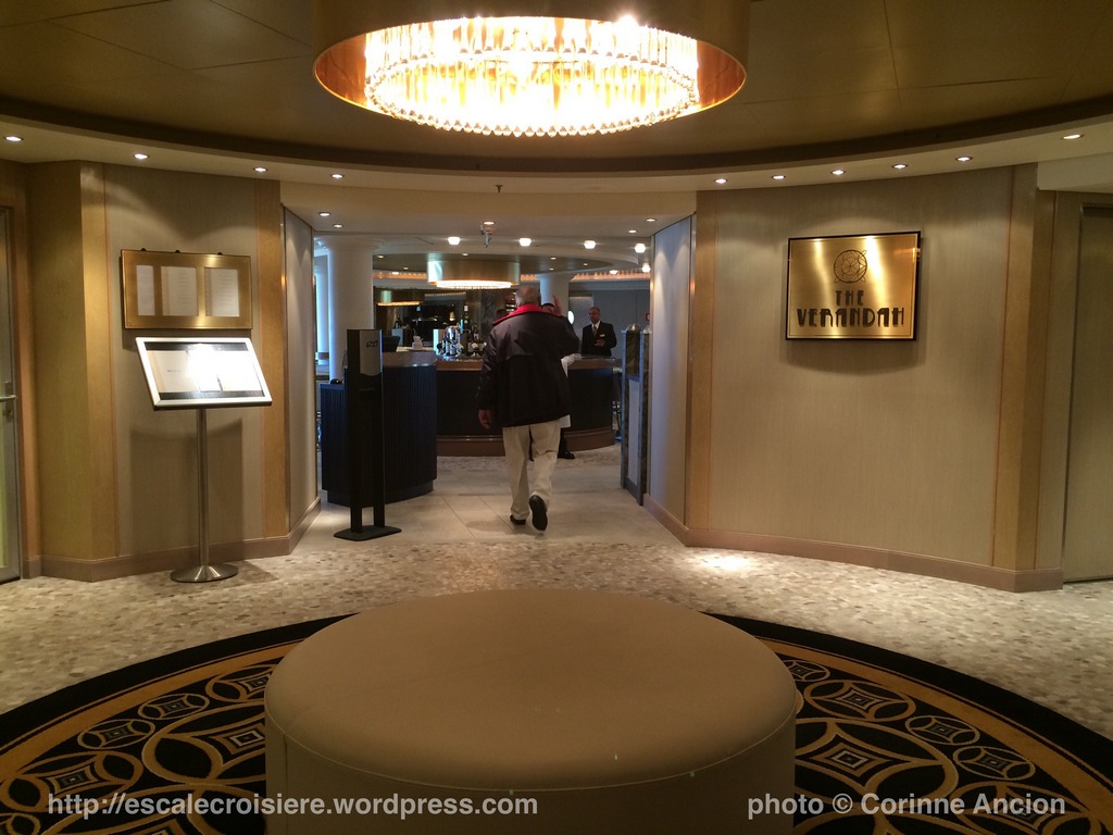 Queen Mary 2 - Verandah restaurant 2016