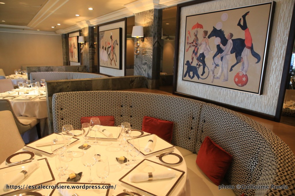 Queen Mary 2 - Verandah restaurant 2016