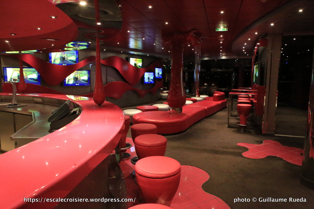 MSC Fantasia - bar et salon Liquid Disco - Discothèque