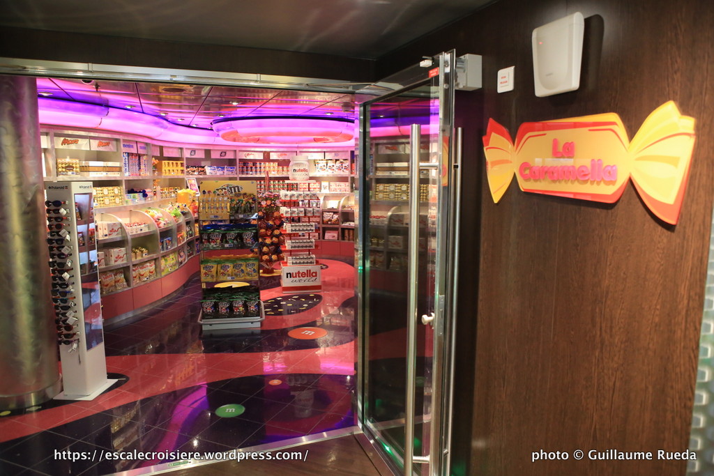 MSC Fantasia - Boutique La Caramella - bonbons
